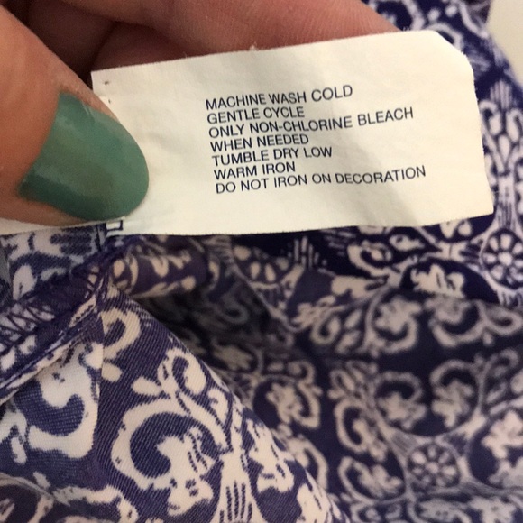 Gap Tank in Purple - Picture 7 of 8